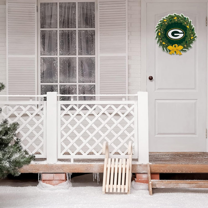 Green Bay Packers Wreath Shaped Cut Pennant