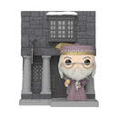 Funko POP! Deluxe Harry Potter Albus Dumbeldore With Hog's Head Inn Figure (154)