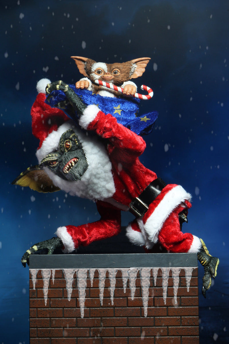 Gremlins - 7″ Scale Action Figure - Ultimate Santa Stripe and Gizmo