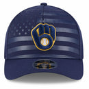 Milwaukee Brewers Flag 9FORTY M-Crown AF Snapback Hat