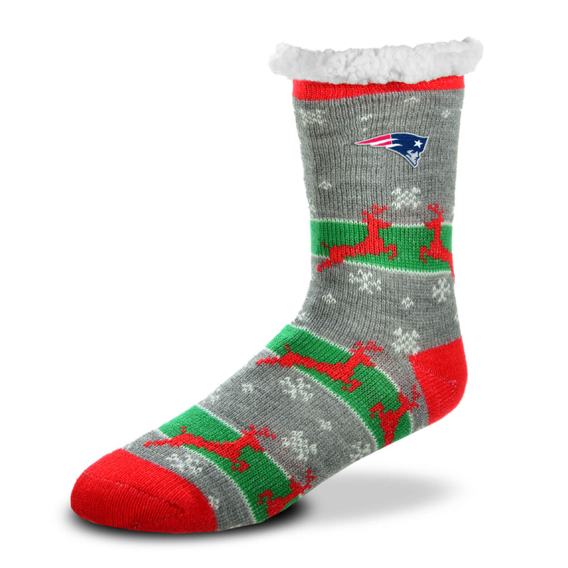 New England Patriots Reindeer Run Sherpa Women's Christmas Slipper Socks, OSFM